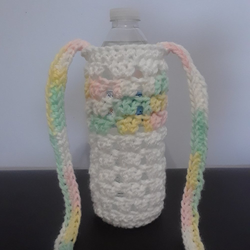 Handmade Crochet Water Bottle Holder - White & Pastel